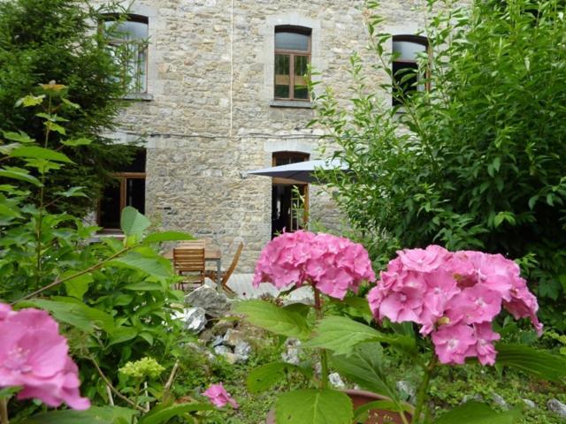 Au Plaisir Hotel Hastiere-par-dela Kültér fotó